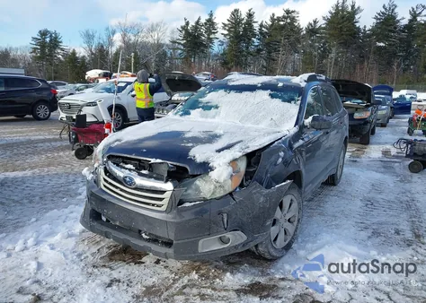 2011 Subaru Outback 2.5I Premium из США, поврежденный, VIN 4S4BRBCC1B3384836